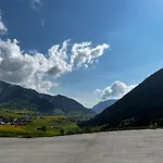 Appartamento Casa Ucliva - Charming Alpine Getaway In The Heart Of The Swiss Alps