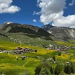 Casa Ucliva - Charming Alpine Getaway In The Heart Of The Swiss Alps *