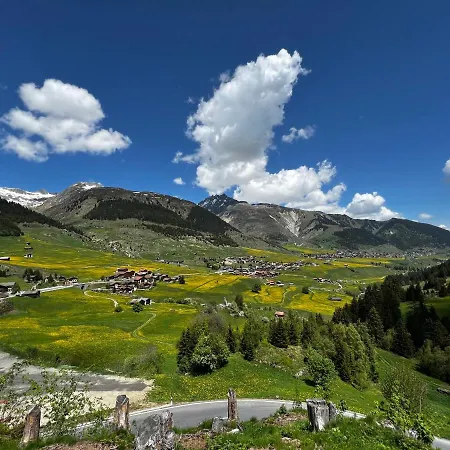 Casa Ucliva - Charming Alpine Getaway In The Heart Of The Swiss Alps