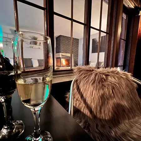 Casa Ucliva - Charming Alpine Getaway In The Heart Of The Swiss Alps *