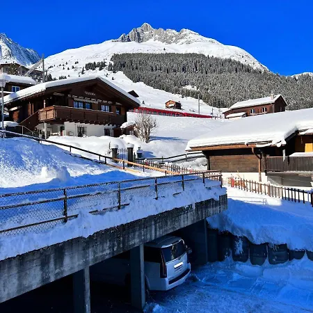 Casa Ucliva - Charming Alpine Getaway In The Heart Of The Swiss Alps Lägenhet *