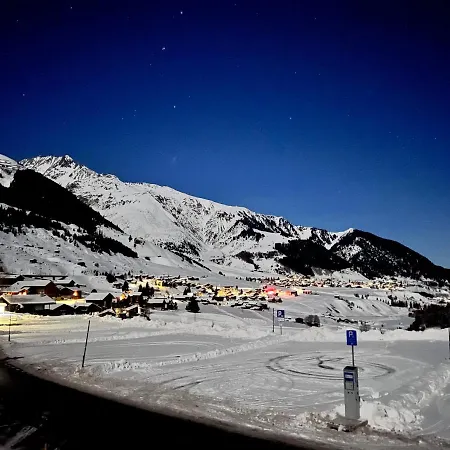 Casa Ucliva - Charming Alpine Getaway In The Heart Of The Swiss Alps *