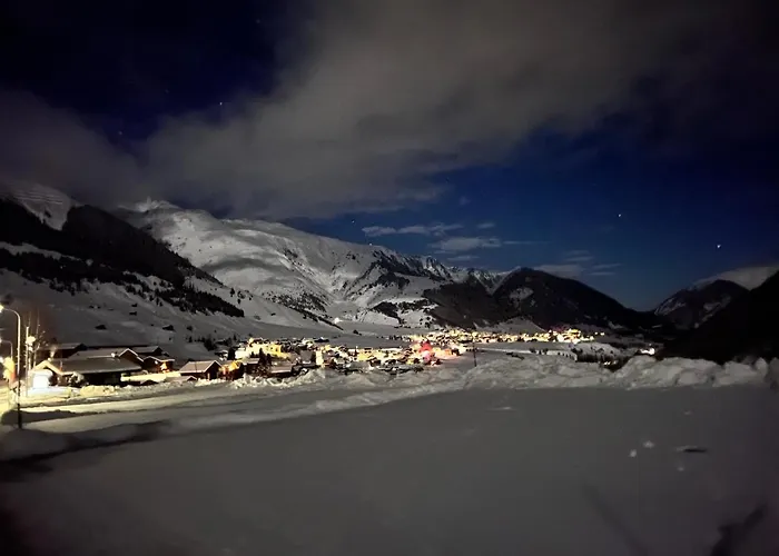 Apartmán Casa Ucliva - Charming Alpine Getaway In The Heart Of The Swiss Alps Rueras