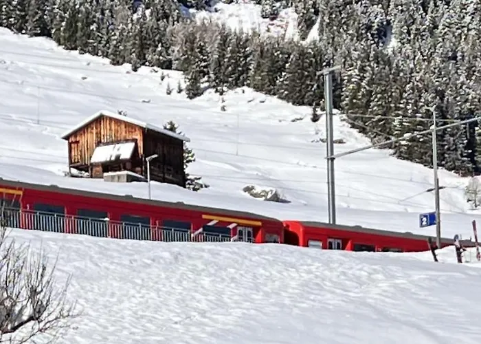 Apartmán Casa Ucliva - Charming Alpine Getaway In The Heart Of The Swiss Alps *