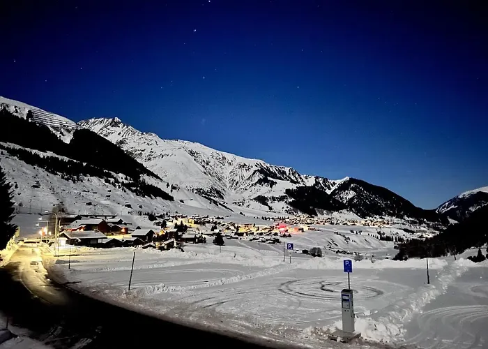 Casa Ucliva - Charming Alpine Getaway In The Heart Of The Swiss Alps *