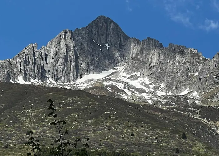 Casa Ucliva - Charming Alpine Getaway In The Heart Of The Swiss Alps