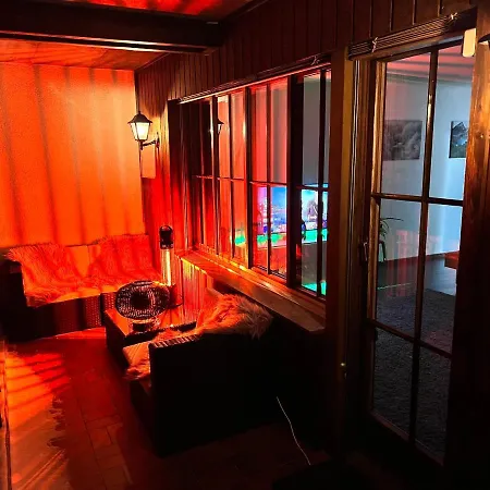 Casa Ucliva - Charming Alpine Getaway In The Heart Of The Swiss Alps Lejlighed *