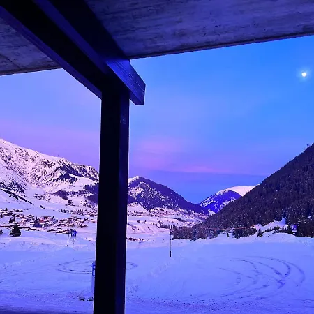 Casa Ucliva - Charming Alpine Getaway In The Heart Of The Swiss Alps Rueras