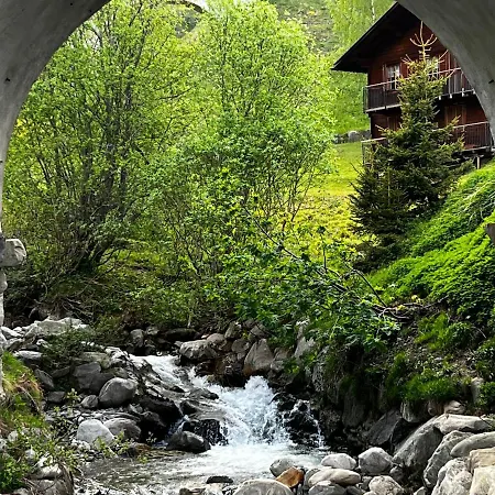 Casa Ucliva - Charming Alpine Getaway In The Heart Of The Swiss Alps