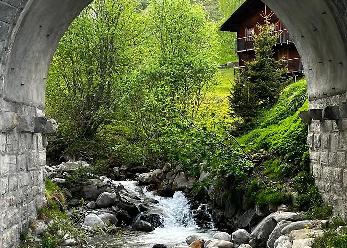 Casa Ucliva - Charming Alpine Getaway In The Heart Of The Swiss Alps