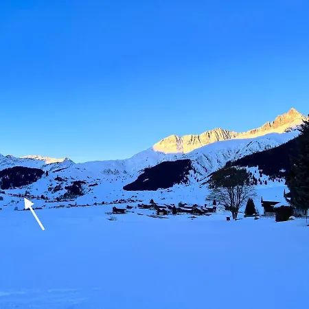 Daire Casa Ucliva - Charming Alpine Getaway In The Heart Of The Swiss Alps