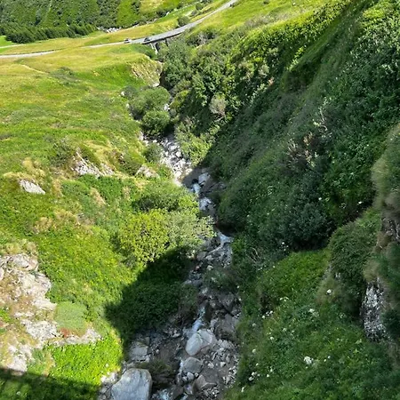 Casa Ucliva - Charming Alpine Getaway In The Heart Of The Swiss Alps Daire *