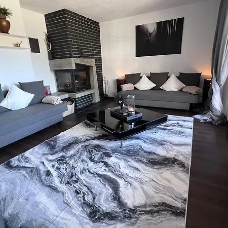 Apartman Casa Ucliva - Charming Alpine Getaway In The Heart Of The Swiss Alps *