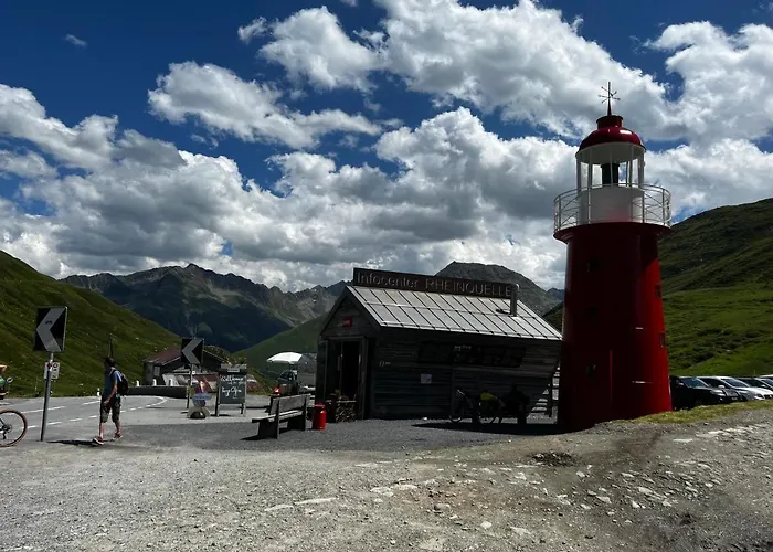 Casa Ucliva - Charming Alpine Getaway In The Heart Of The Swiss Alps Rueras